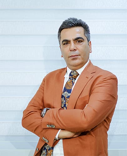 دکتر نوید فرزین - جراح مغز و اعصاب